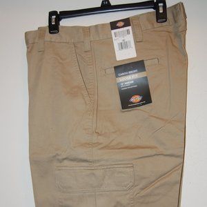NWT Dickies Men’s Cargo Shorts 36